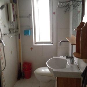 濱河花園 兩室 精裝修 拎包入住 圖1